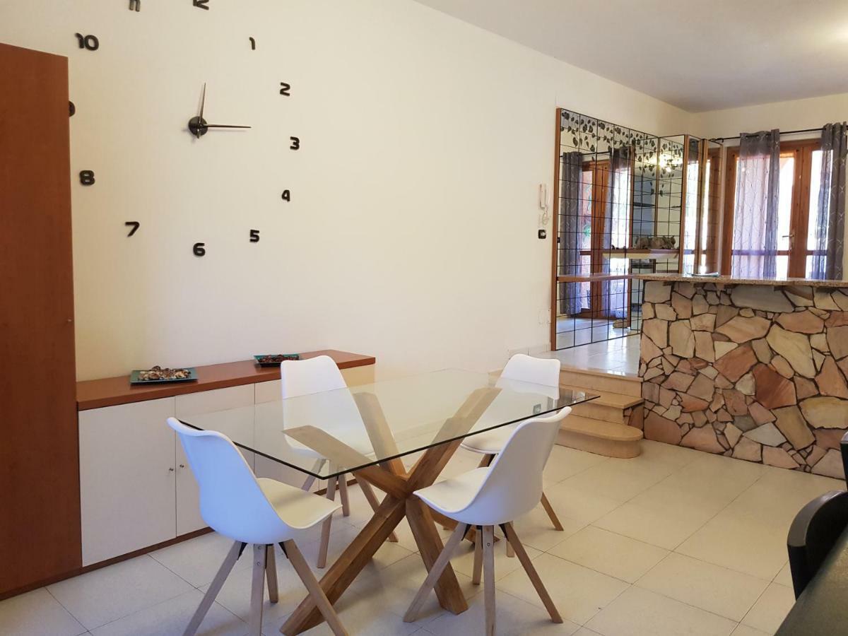 Casa Vacanze Valentina Porto Conte Exterior photo